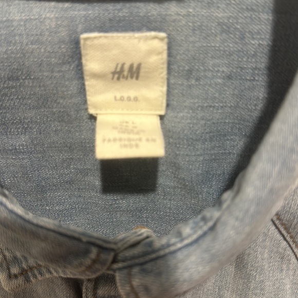 H&M western style denim button up size large. Fit tall slim guys. - Picture 2 of 4